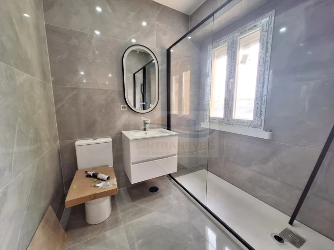 Apartamento T2 para Venda em Falagueira-Venda Nova Foto 13