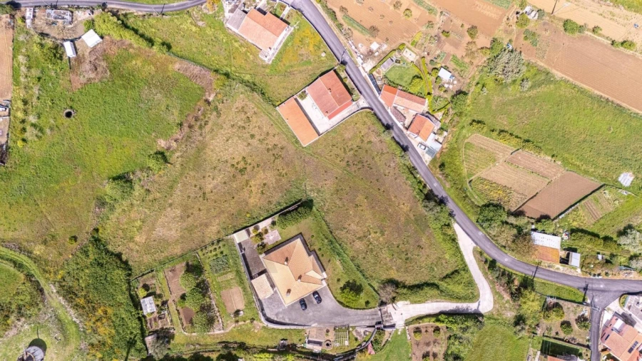 Terreno para Venda em Santo Quintino Foto 2