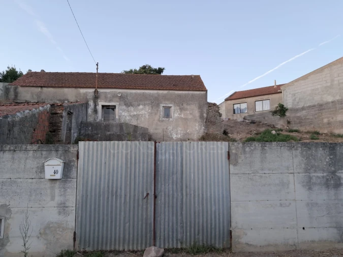 Moradia T3 para Venda em Santa Catarina Foto 1