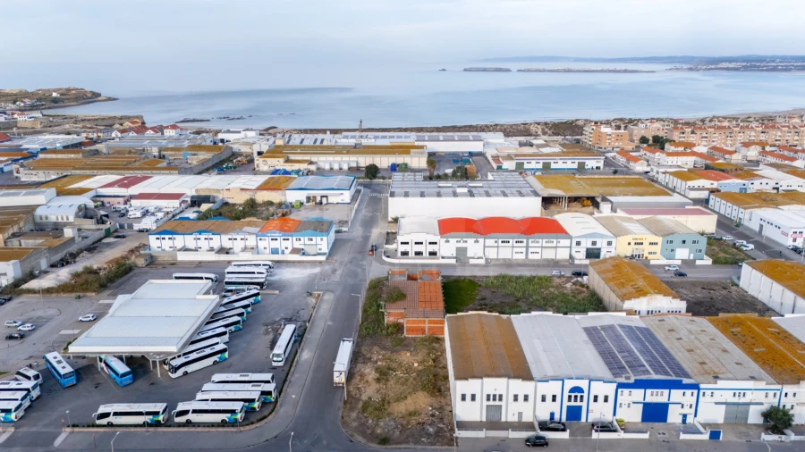 Terreno para Venda em Peniche Foto 2