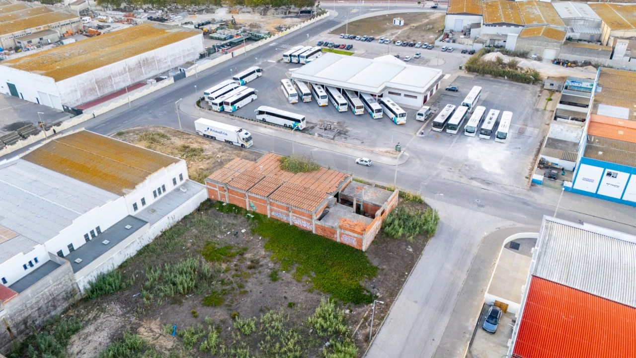 Terreno para Venda em Peniche Foto 6