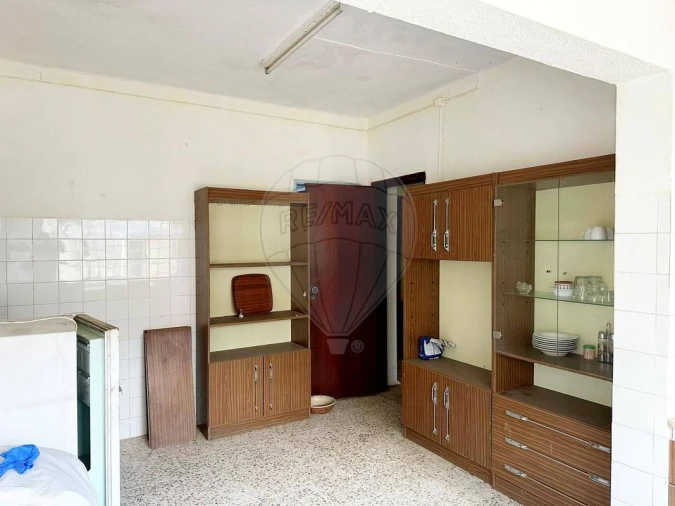 Moradia T2 para Venda em Martinchel Foto 4