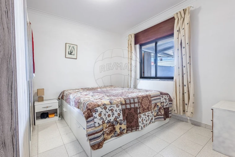 Apartamento T2 para Venda em Alpiarça Foto 14