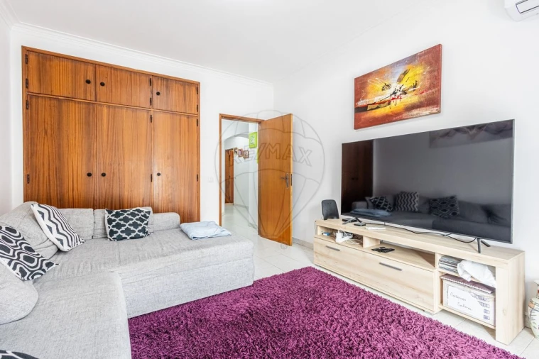 Apartamento T2 para Venda em Alpiarça Foto 4