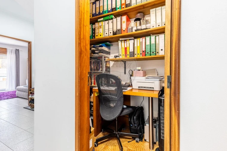 Apartamento T2 para Venda em Alpiarça Foto 12