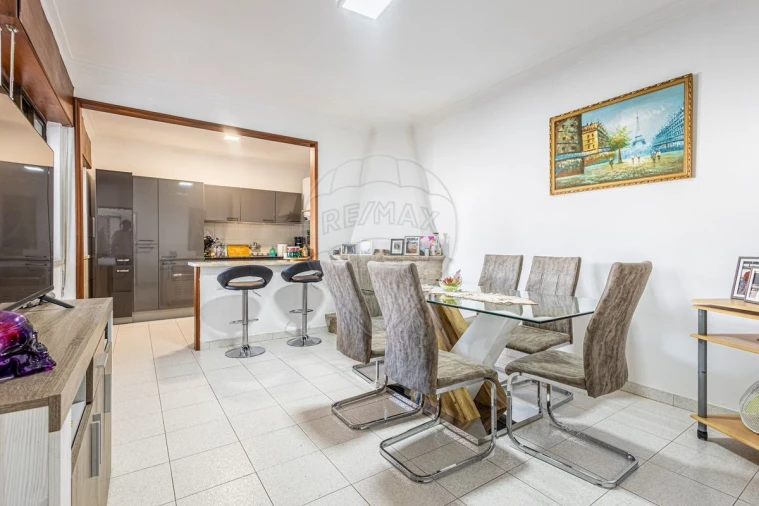 Apartamento T2 para Venda em Alpiarça Foto 17