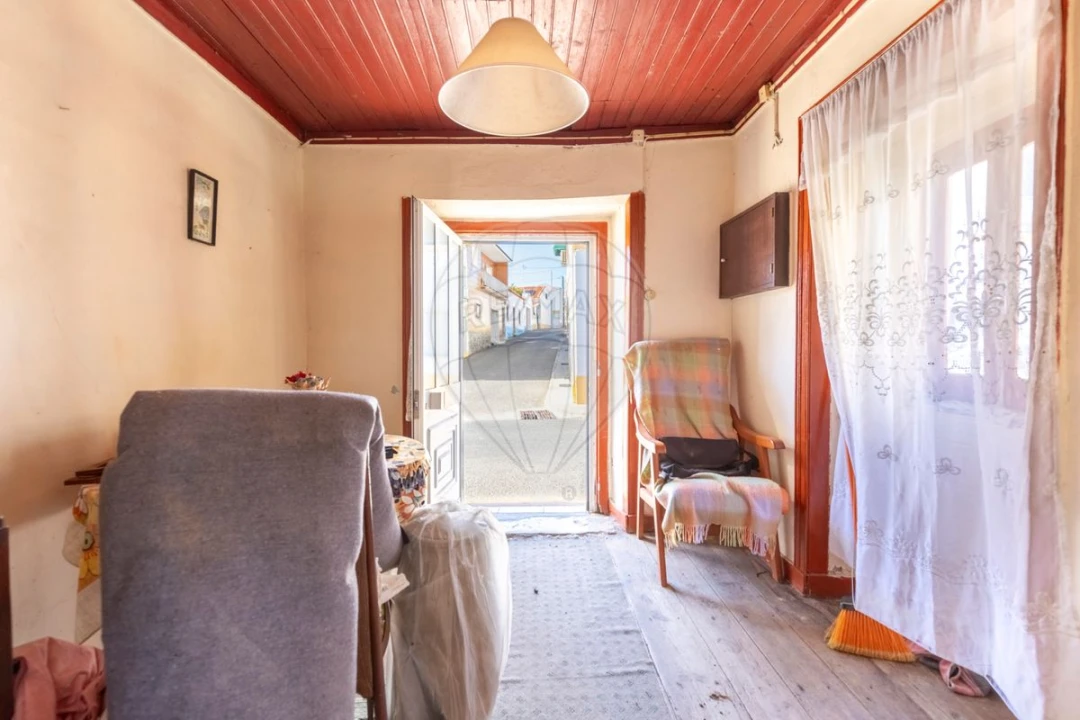 Moradia T2 para Venda em Vimeiro Foto 4