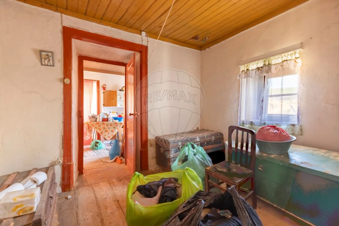 Moradia T2 para Venda em Vimeiro Foto 8