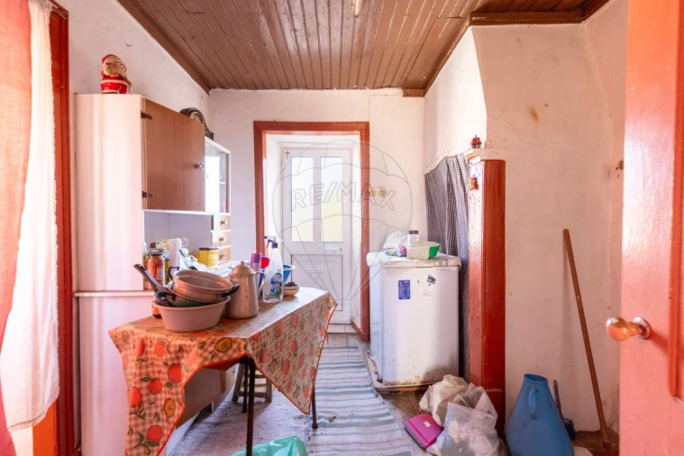 Moradia T2 para Venda em Vimeiro Foto 5