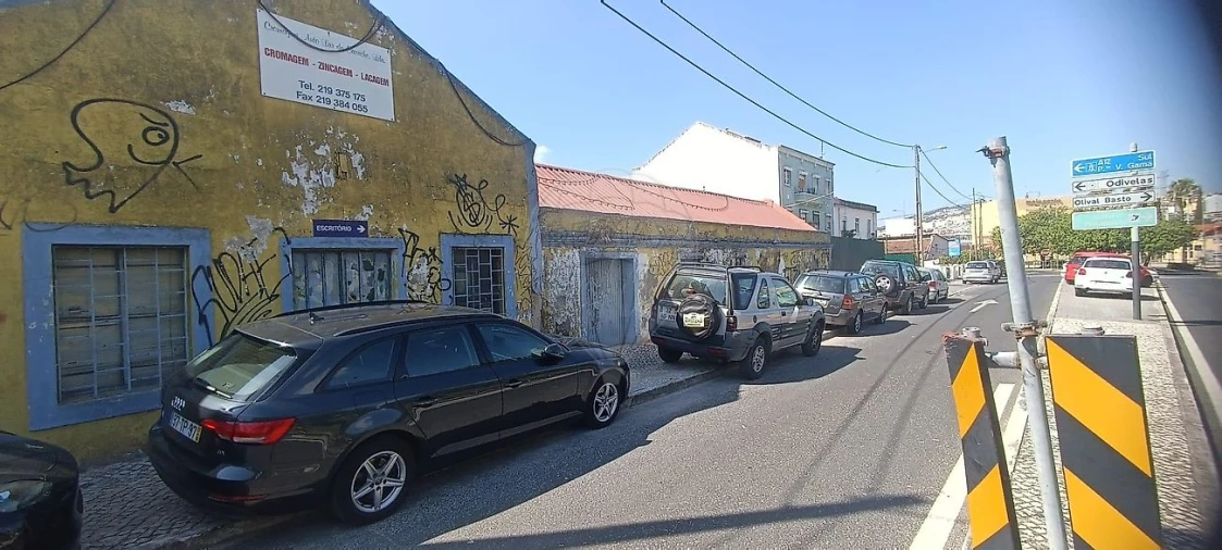 Prédio para Venda em Póvoa de Santo Adrião e Olival Basto Foto 2