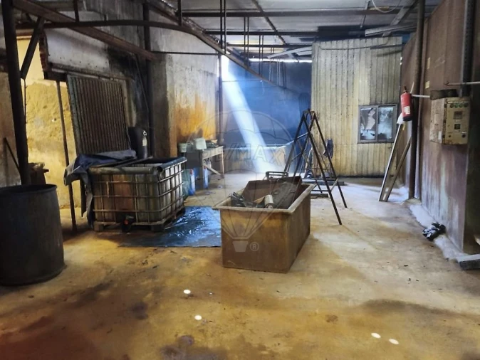 Prédio para Venda em Póvoa de Santo Adrião e Olival Basto Foto 7