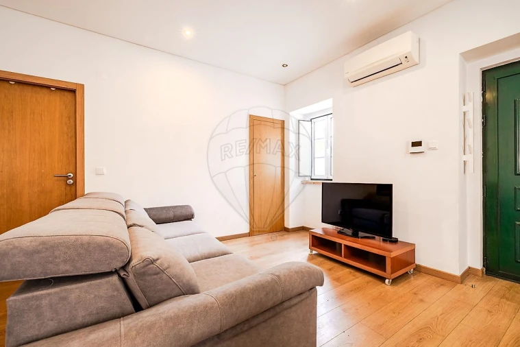 Apartamento T2 para Venda em Ramada e Caneças Foto 5