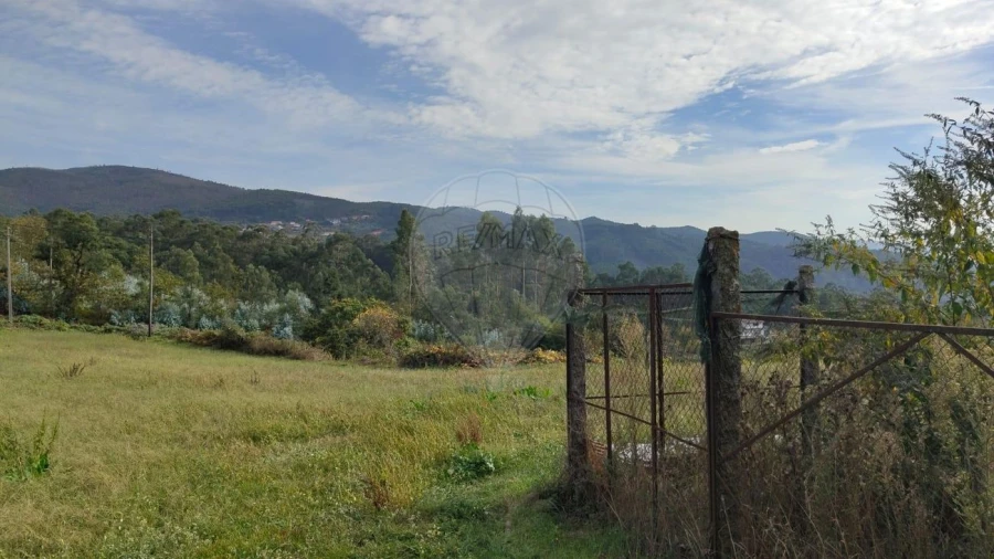 Armazém para Venda em Macieira de Cambra Foto 20