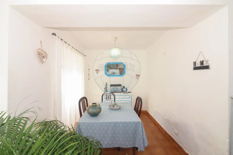 Moradia T2 para Venda em Castanheira do Ribatejo e Cachoeiras Foto 13