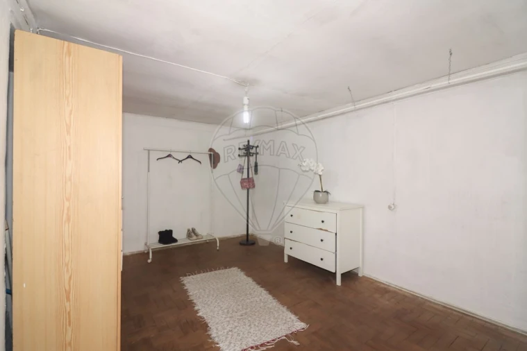 Moradia T2 para Venda em Castanheira do Ribatejo e Cachoeiras Foto 22