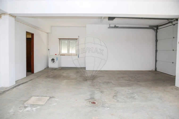 Moradia T3 para Venda em Arruda dos Vinhos Foto 11