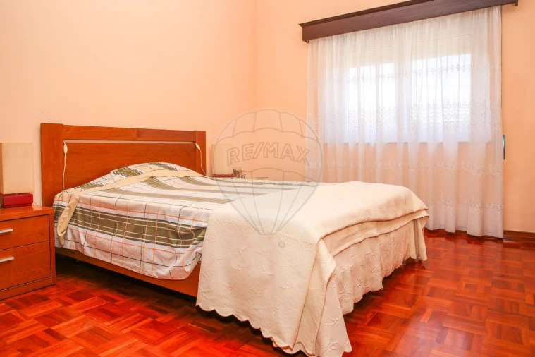 Moradia T3 para Venda em Arruda dos Vinhos Foto 34