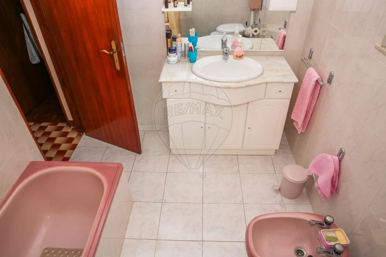 Moradia T3 para Venda em Arruda dos Vinhos Foto 28