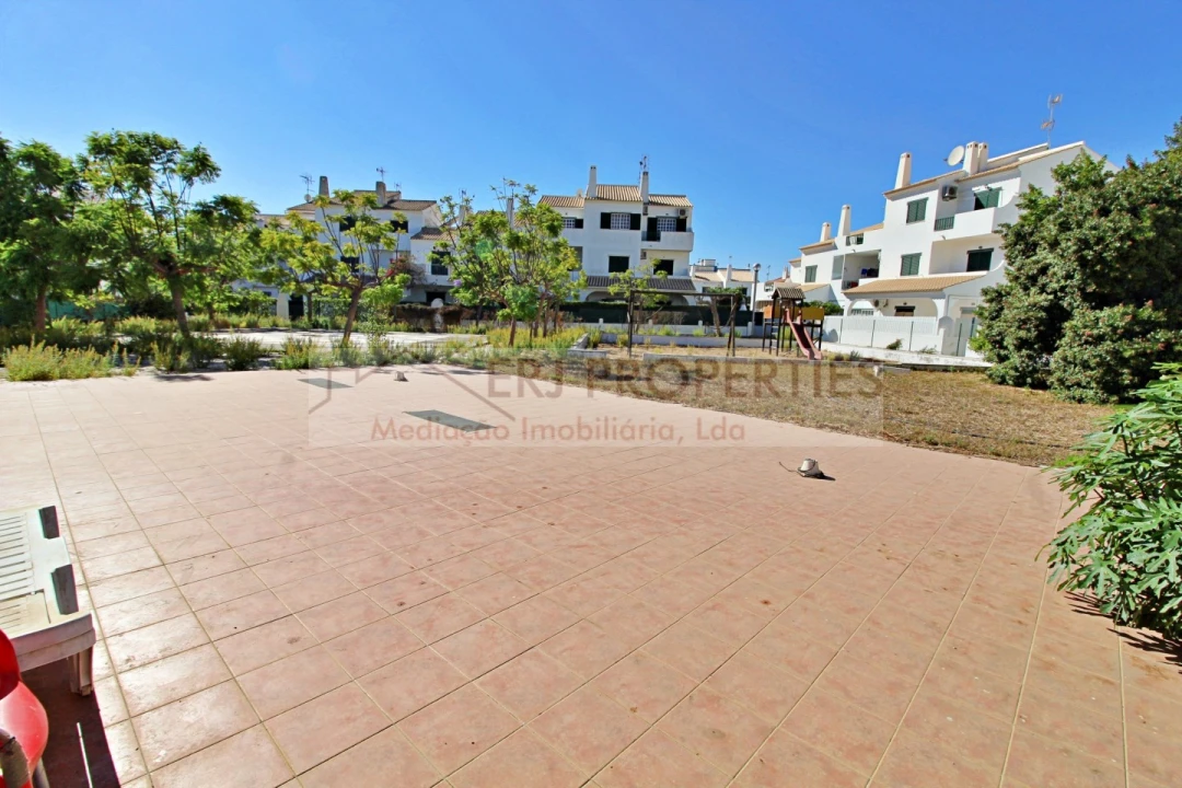 Negócio para Venda em Altura Foto 23