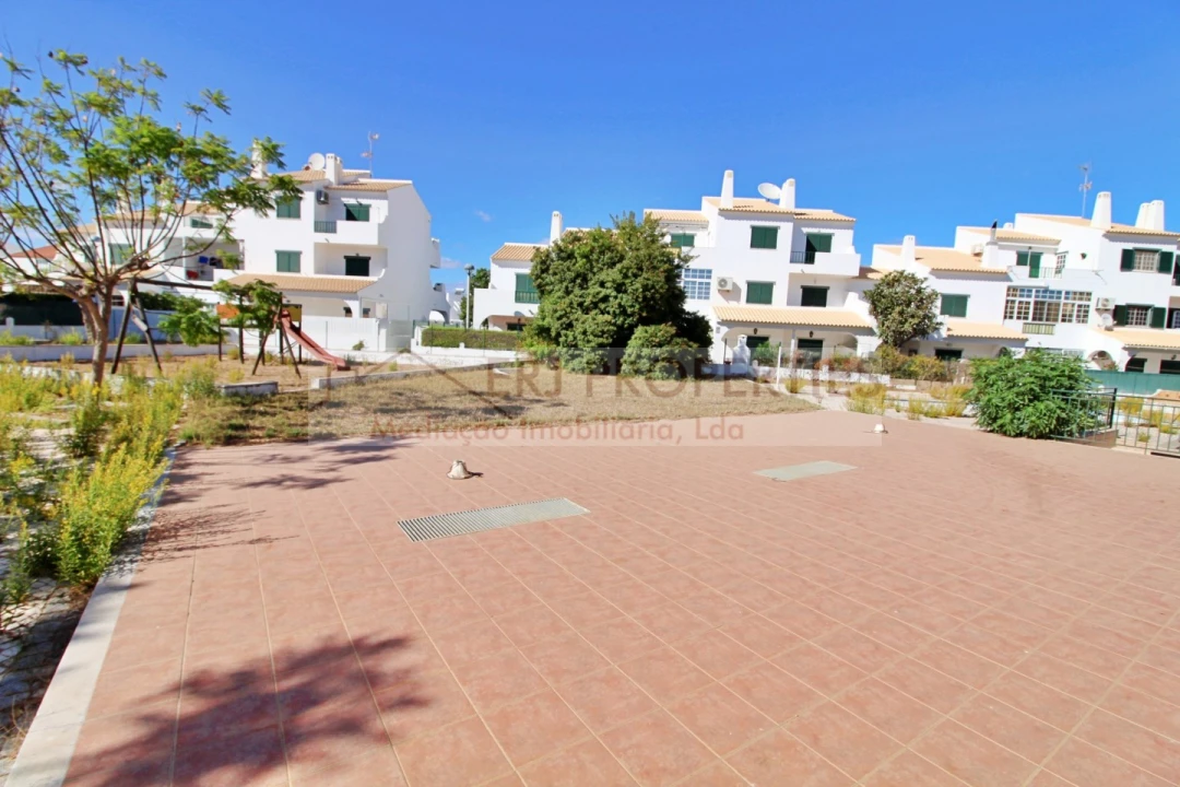 Negócio para Venda em Altura Foto 24