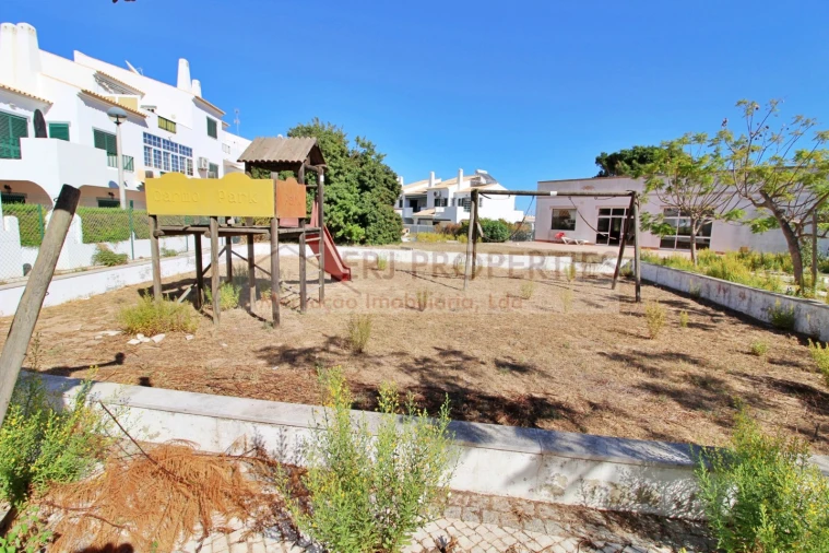 Negócio para Venda em Altura Foto 27