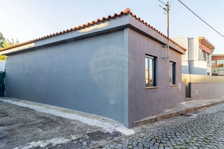 Moradia T3 para Venda em Aguas Santas Foto 3