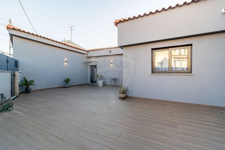 Moradia T3 para Venda em Aguas Santas Foto 5