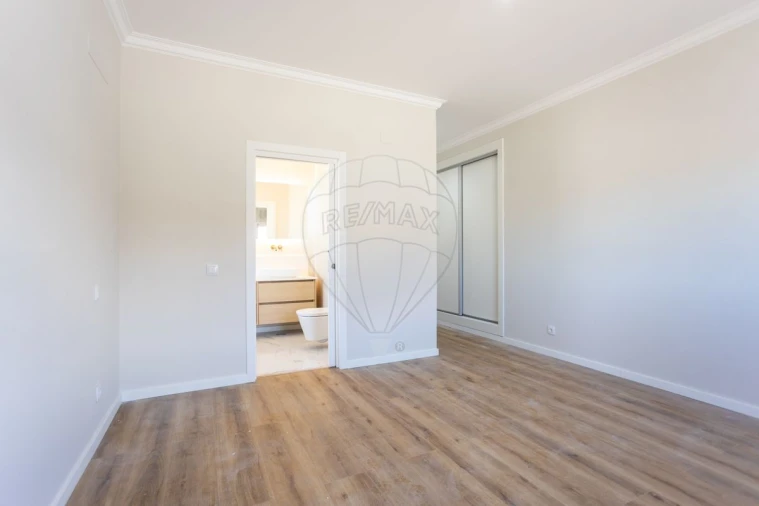 Moradia T3 para Venda em Marinhais Foto 35