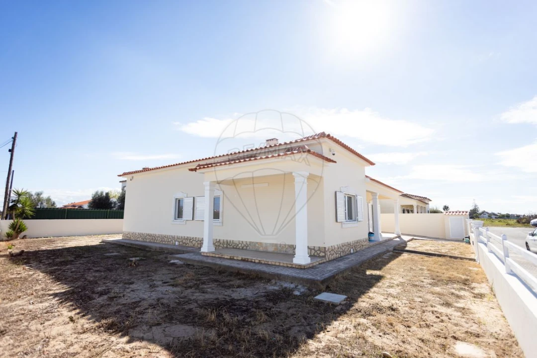 Moradia T3 para Venda em Marinhais Foto 43