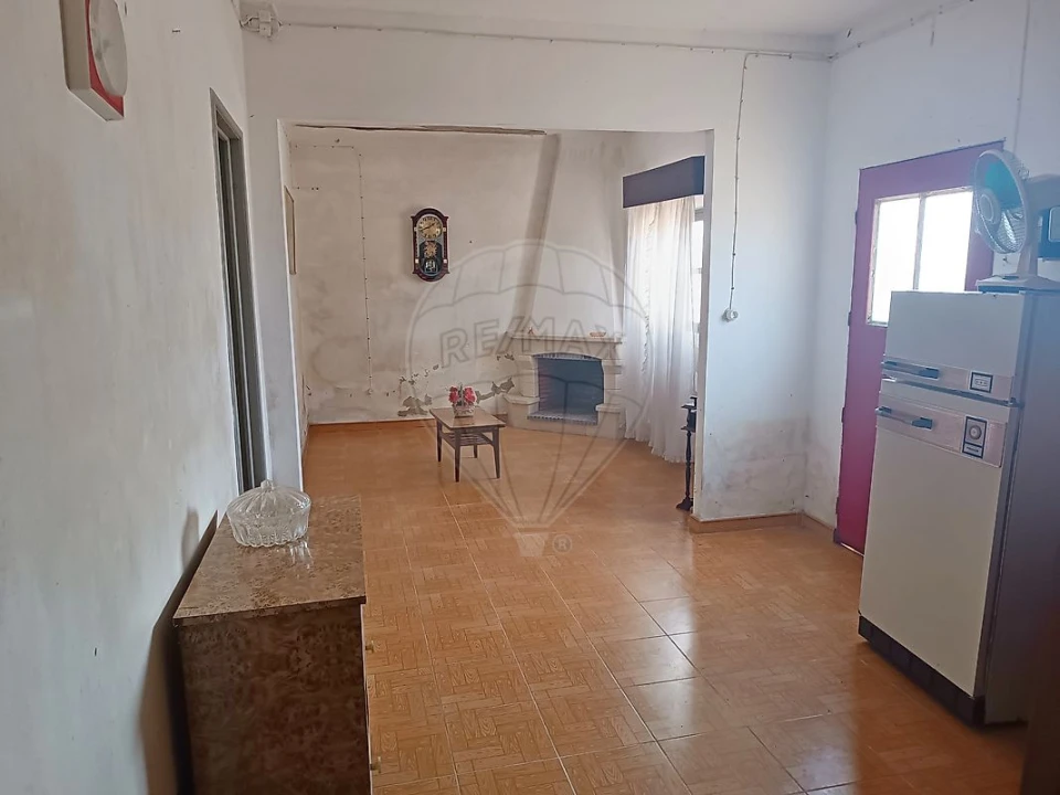 Moradia T2 para Venda em Samora Correia Foto 2