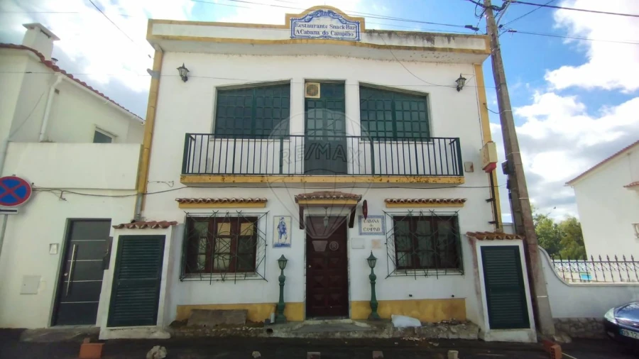 Loja para Venda em Vila Nova da Rainha Foto 6