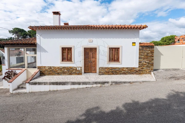 Moradia T4 para Venda em Outeiro da Cortiçada e Arruda dos Pisões Foto 32