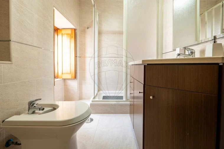 Moradia T4 para Venda em Outeiro da Cortiçada e Arruda dos Pisões Foto 17