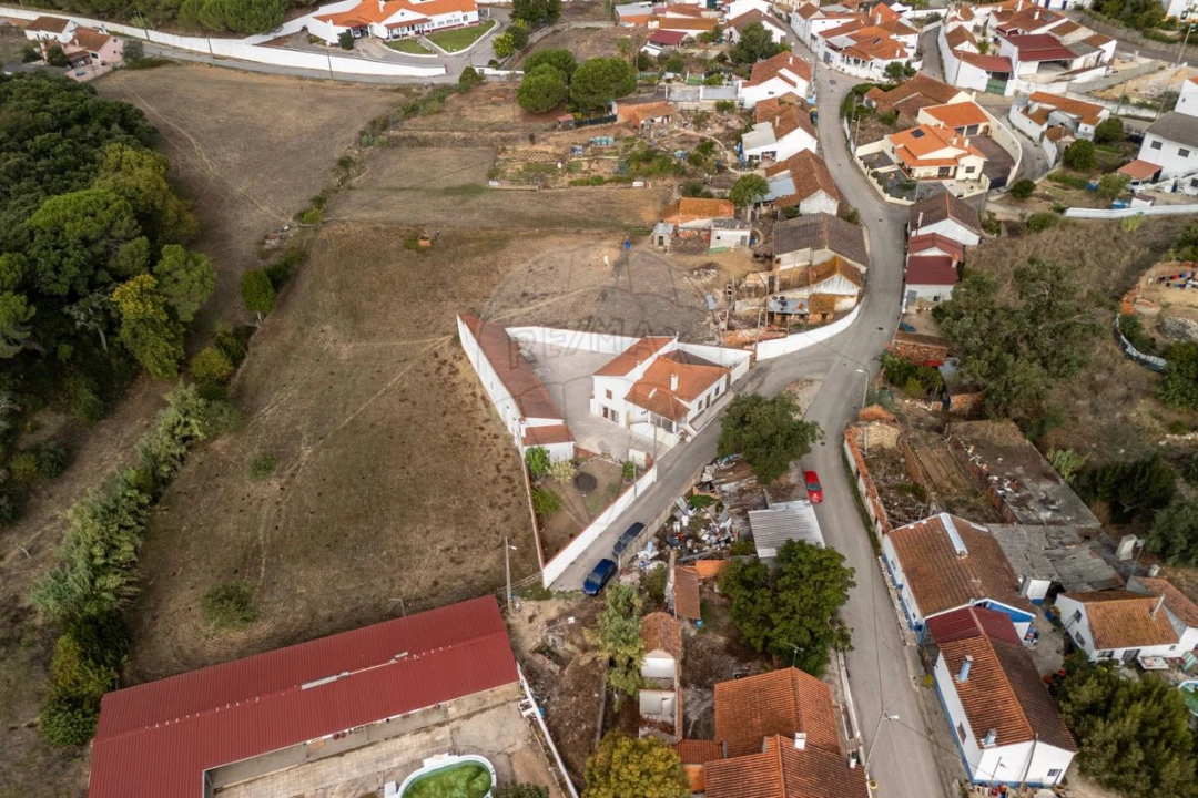 Moradia T4 para Venda em Outeiro da Cortiçada e Arruda dos Pisões Foto 48