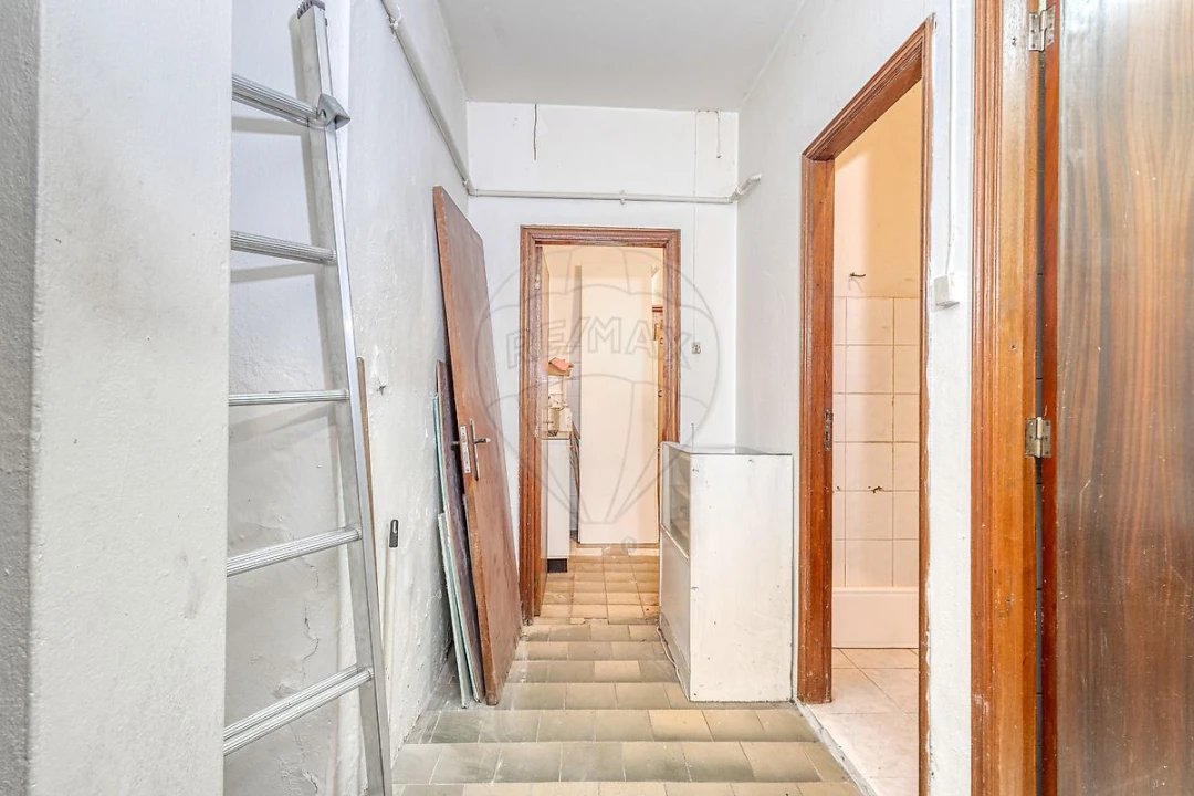 Prédio para Venda em Mafamude e Vilar do Paraíso Foto 21