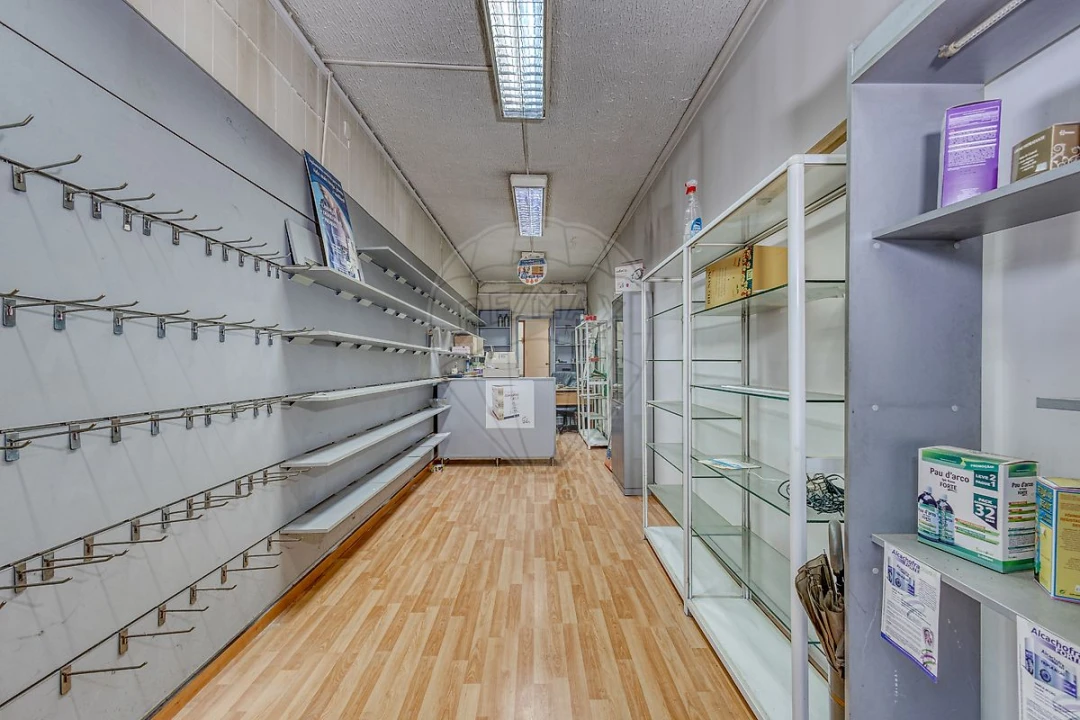 Prédio para Venda em Mafamude e Vilar do Paraíso Foto 19