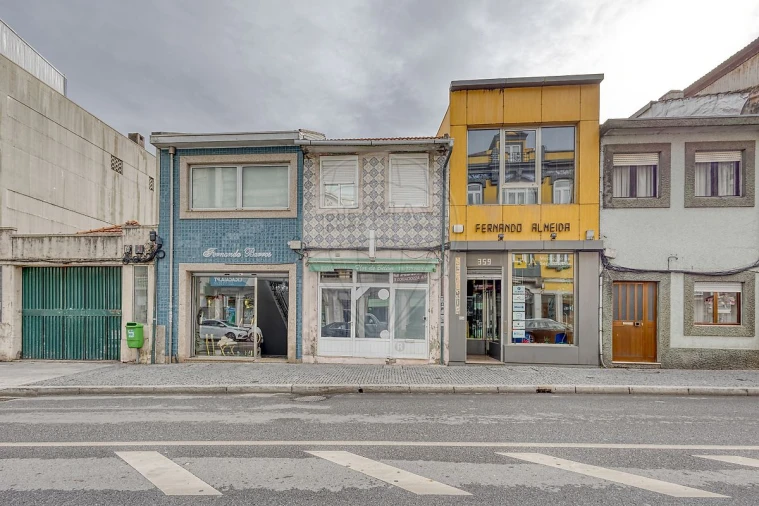 Prédio para Venda em Mafamude e Vilar do Paraíso Foto 4