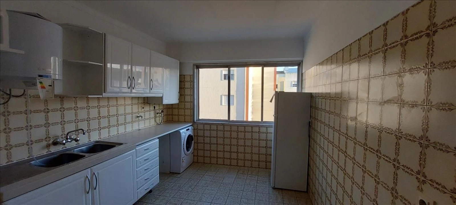 Apartamento T3 para Venda em Carregado e Cadafais Foto 5