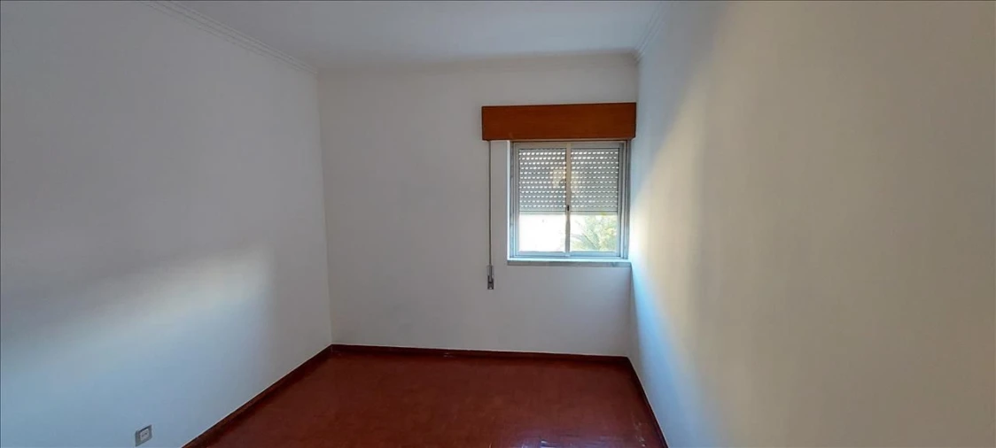 Apartamento T3 para Venda em Carregado e Cadafais Foto 8
