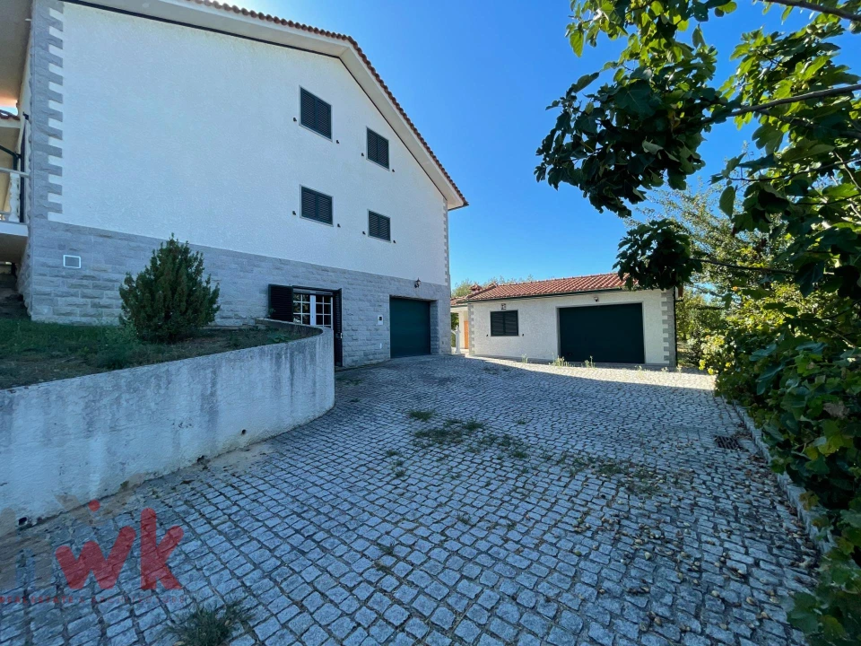 Moradia T5 para Venda em Travanca de Lagos Foto 41