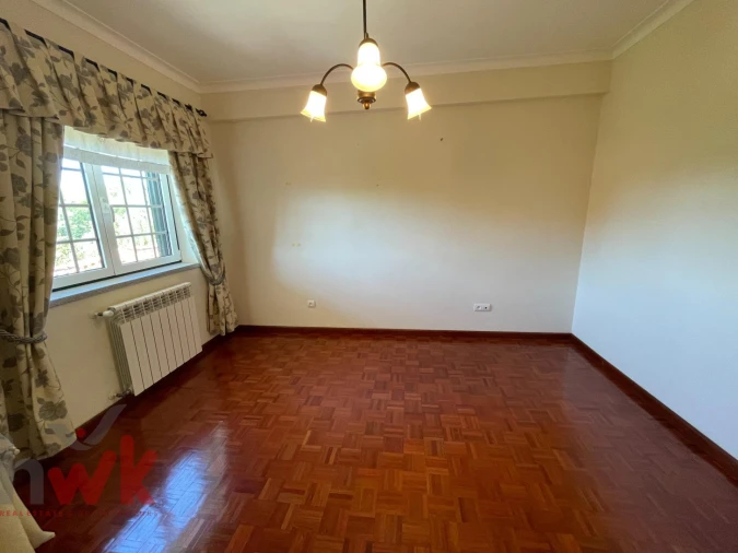 Moradia T5 para Venda em Travanca de Lagos Foto 12