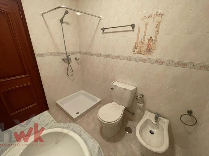 Moradia T5 para Venda em Travanca de Lagos Foto 19