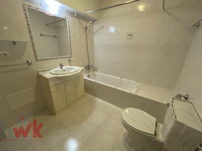 Moradia T5 para Venda em Travanca de Lagos Foto 30