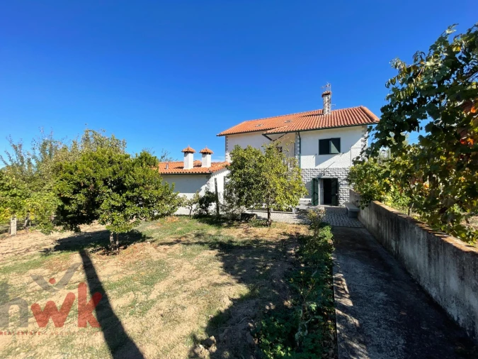 Moradia T5 para Venda em Travanca de Lagos Foto 43