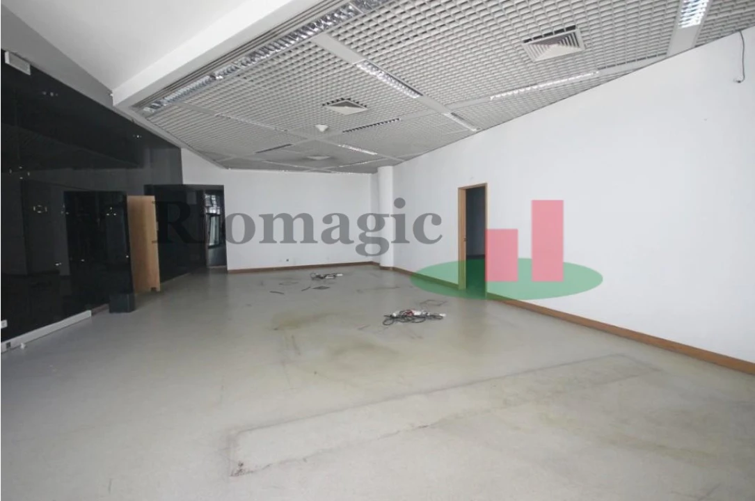 Loja para Venda em Marvila, Ribeira Santarém, São Salvador, São Nicolau Foto 8