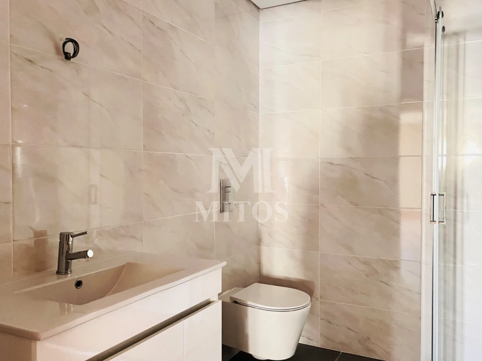 Apartamento T2 para Arrendamento em Santa Maria Maior e Monserrate e Meadela Foto 10