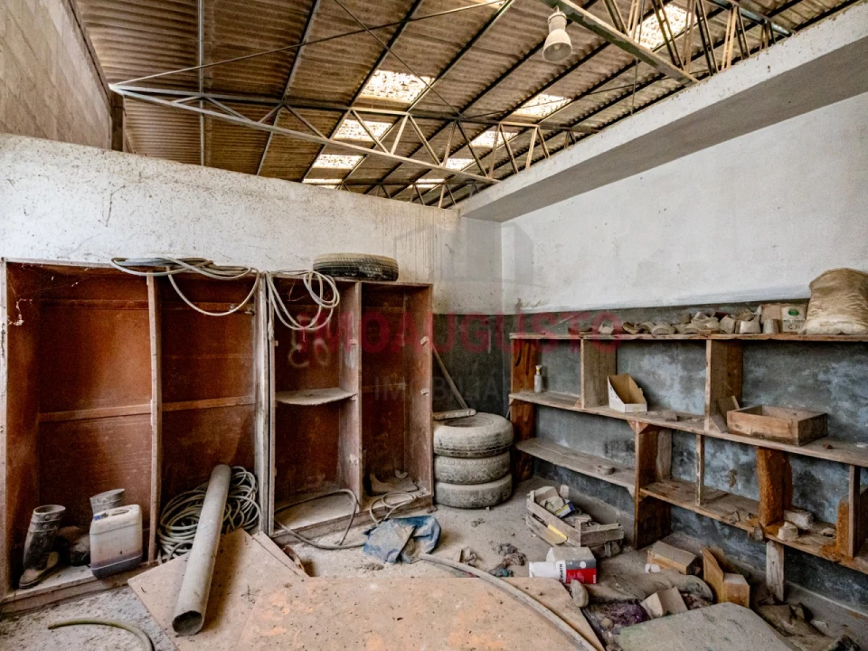 Armazém para Venda em Guarda Foto 11