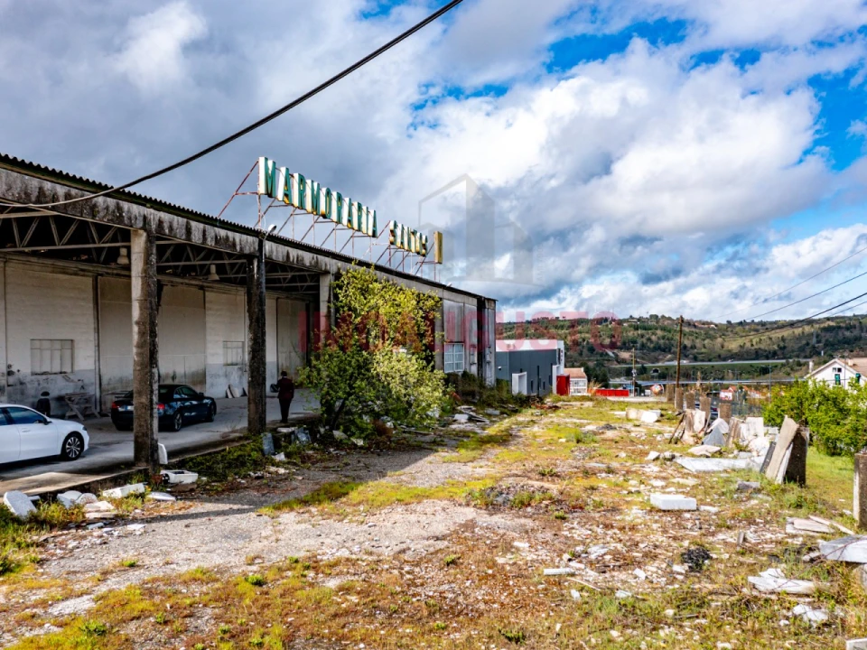 Armazém para Venda em Guarda Foto 4
