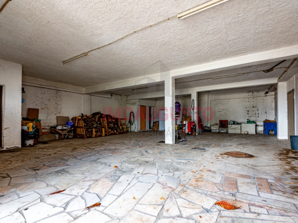 Armazém para Venda em Guarda Foto 33