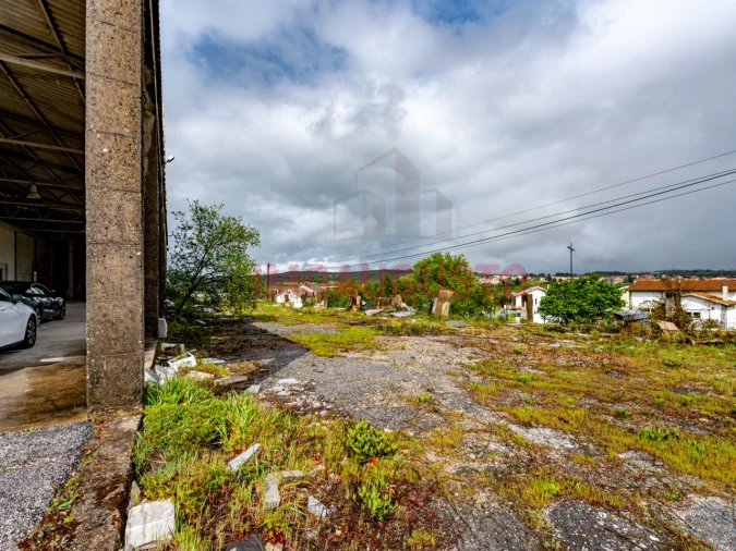 Armazém para Venda em Guarda Foto 14